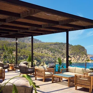 ***** Отель Cala San Miguel Ibiza, Curio Collection By Hilton, Adults Only Испания